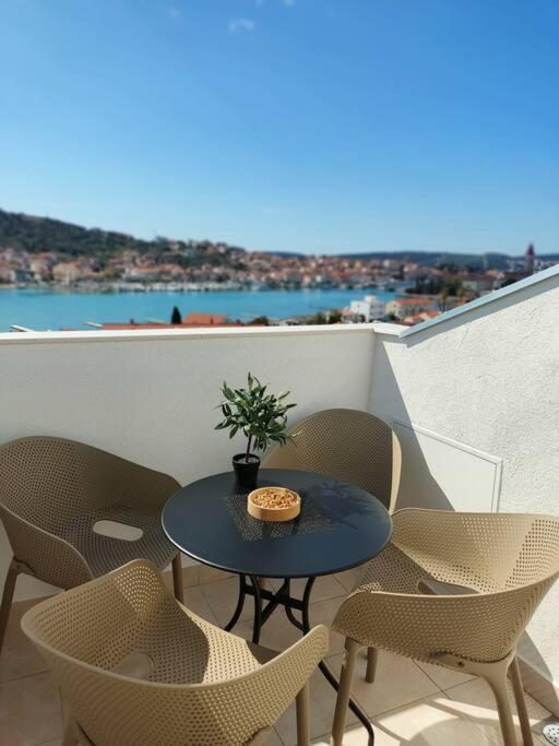 Bird View Apartment Carlissima Traù Esterno foto